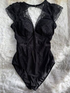 Black Lace V-Neck Bodysuit